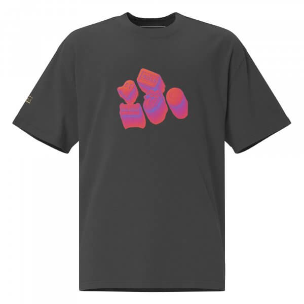 Liqui - Techno Girl oversized faded t-shirt